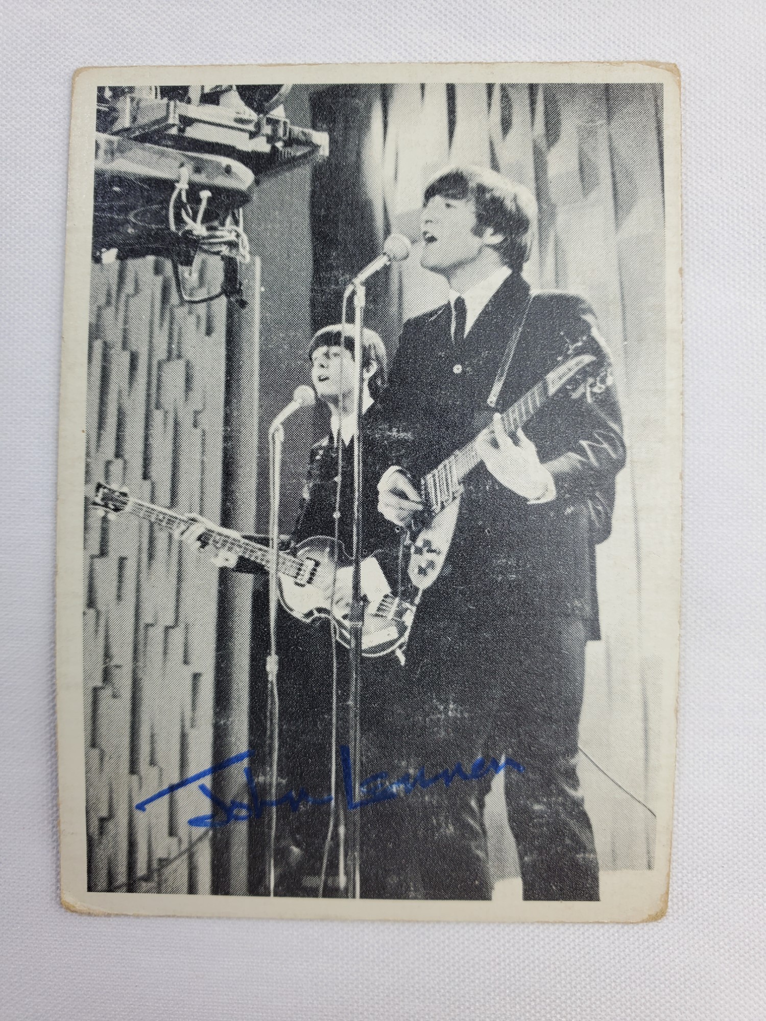 1964 Beatles Black and White Series 2-021