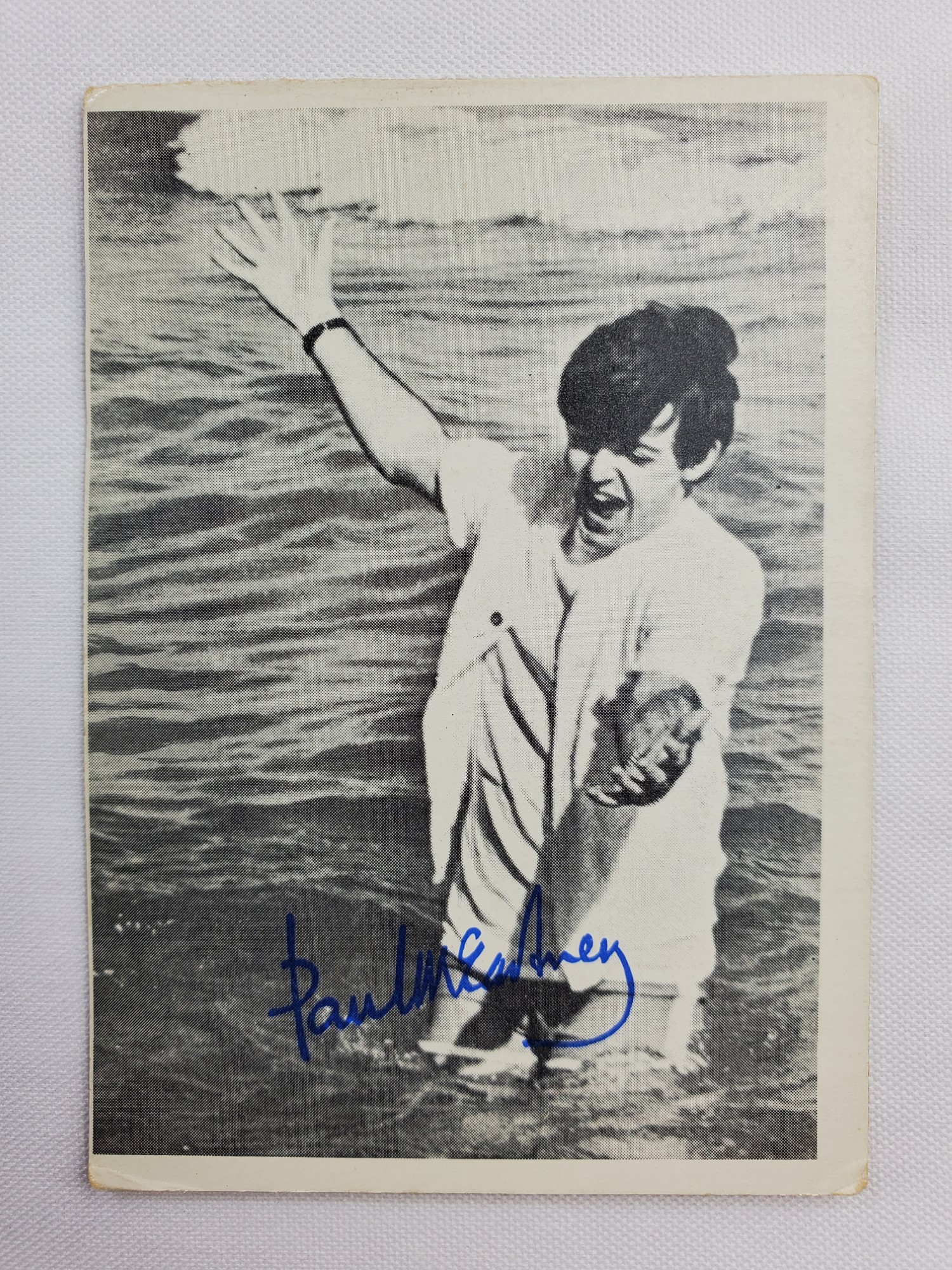 1964 Beatles Black and White Series 2-032