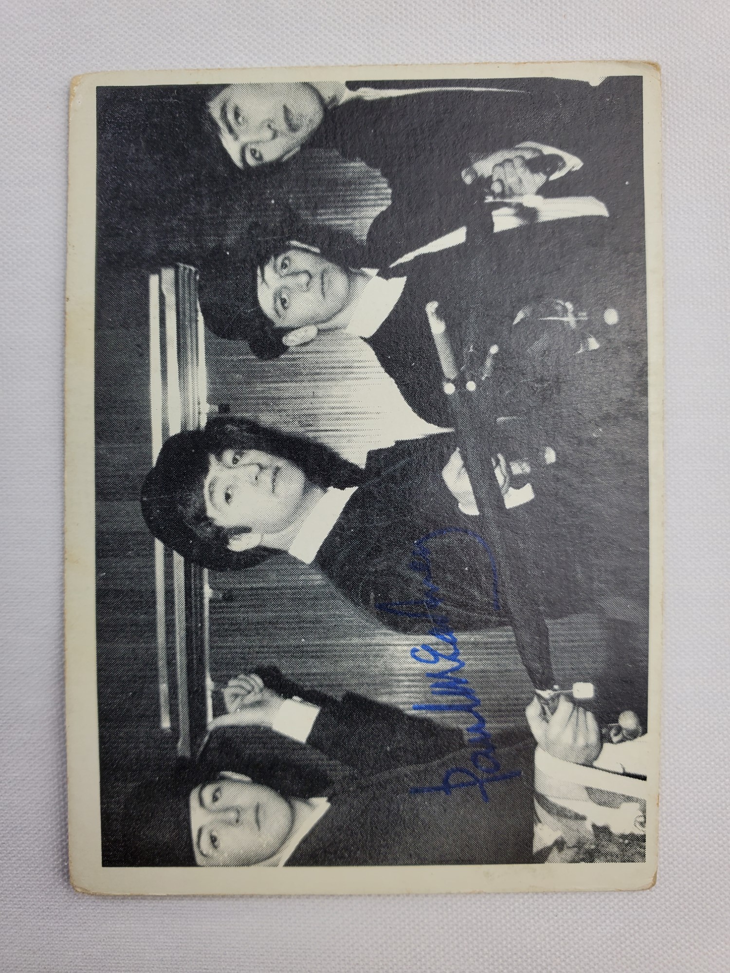 1964 Beatles Black and White Series 2-081
